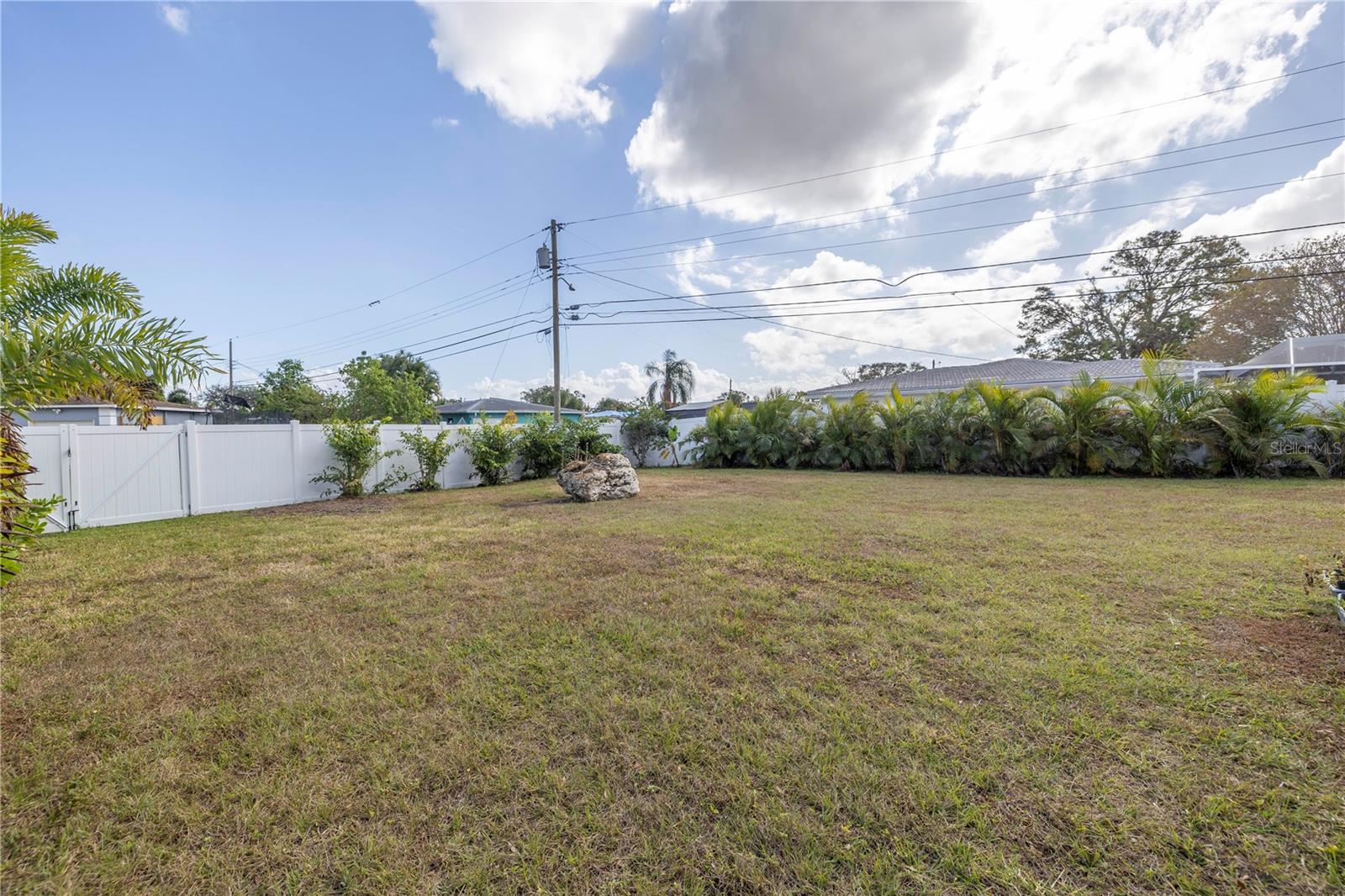 3700 27TH AVE N, ST PETERSBURG, FL, 33713