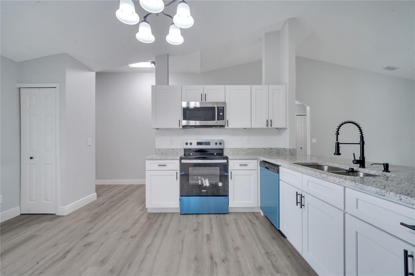 1064 TEVIS ST SE, PALM BAY, FL, 32909