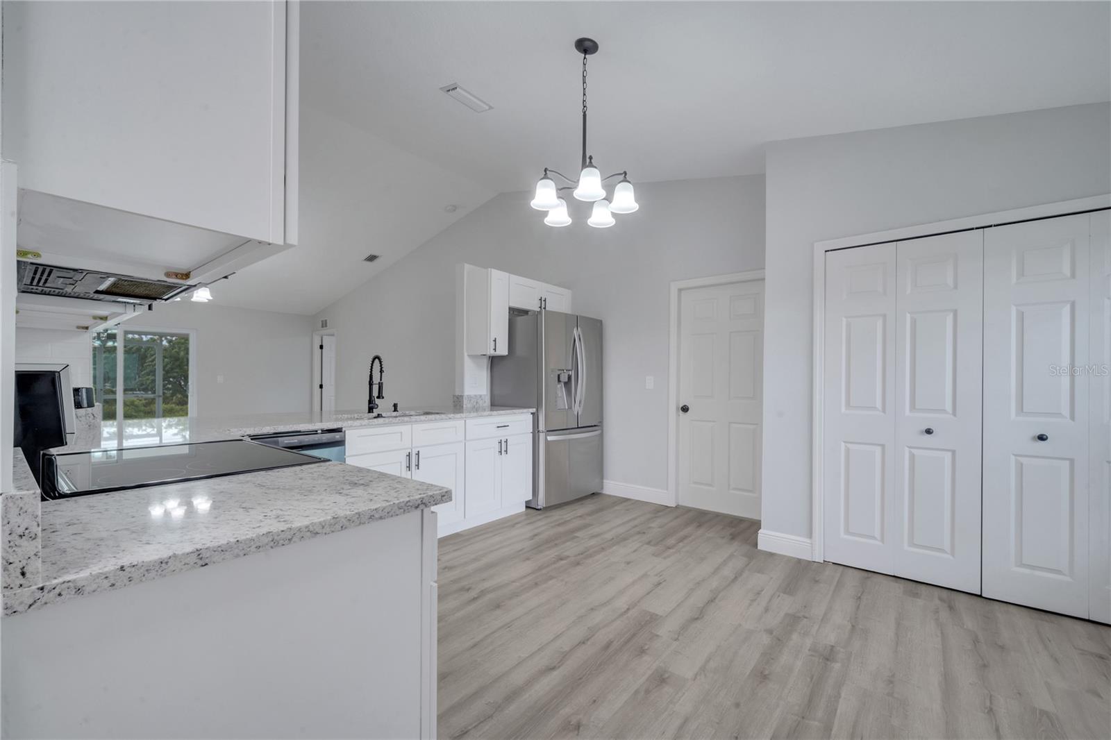1064 TEVIS ST SE, PALM BAY, FL, 32909