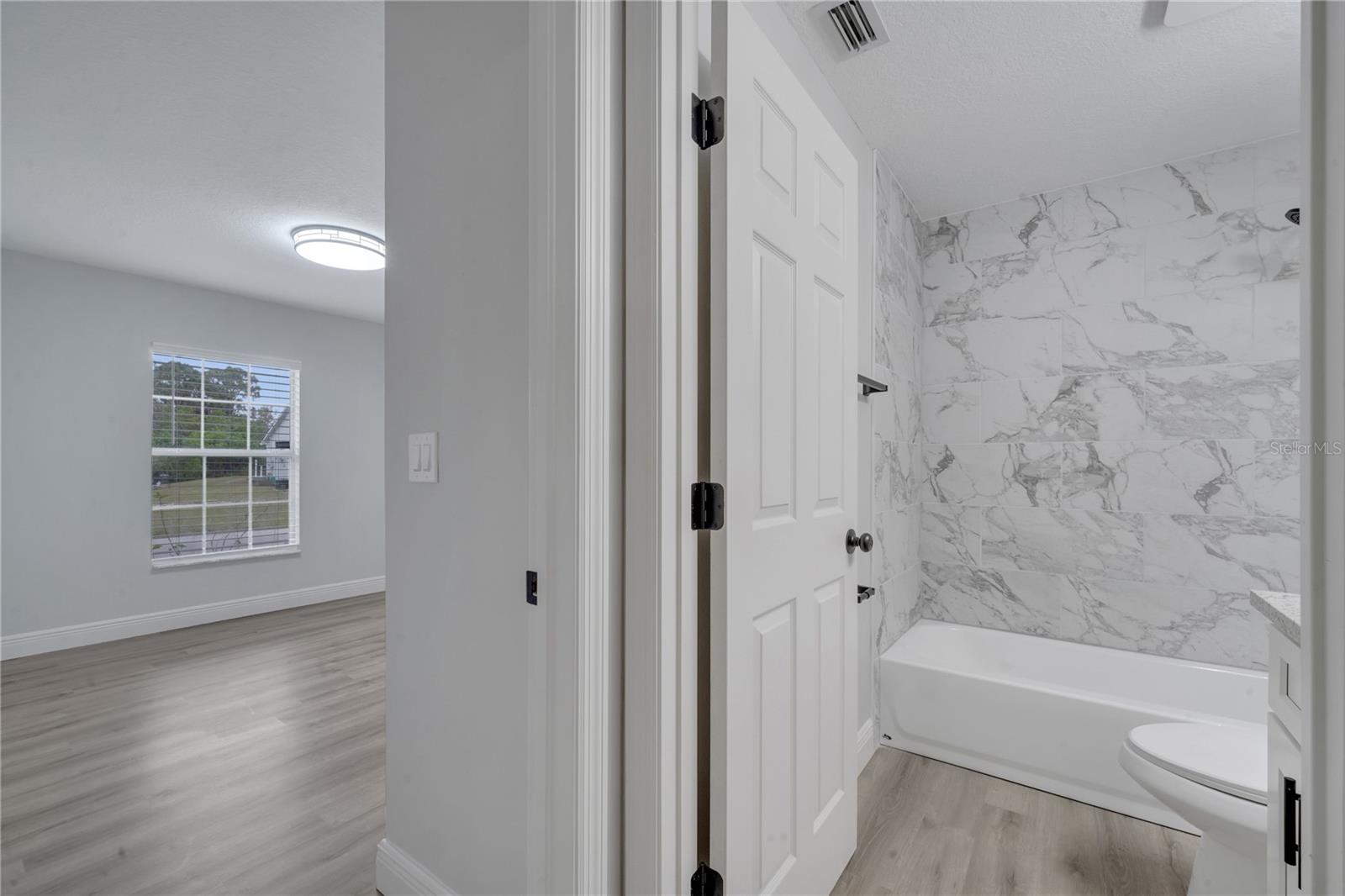 1064 TEVIS ST SE, PALM BAY, FL, 32909