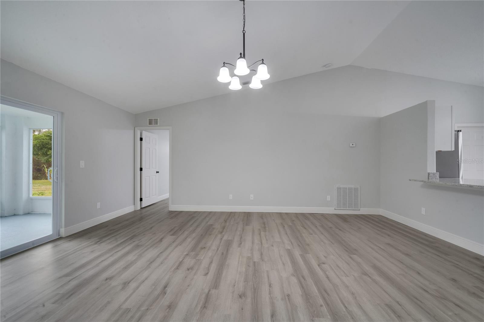 1064 TEVIS ST SE, PALM BAY, FL, 32909