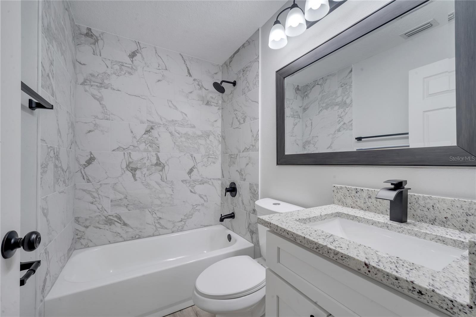 1064 TEVIS ST SE, PALM BAY, FL, 32909