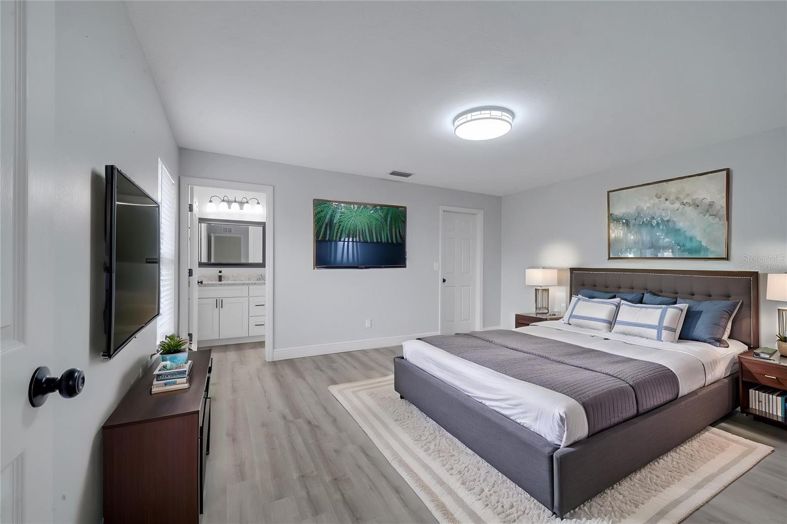 1064 TEVIS ST SE, PALM BAY, FL, 32909