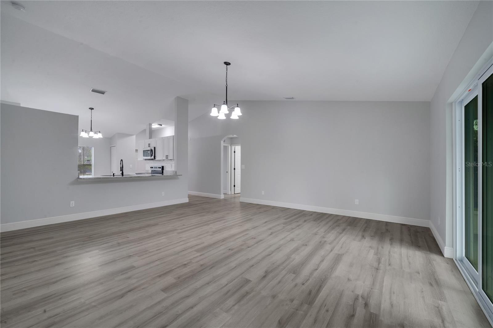 1064 TEVIS ST SE, PALM BAY, FL, 32909