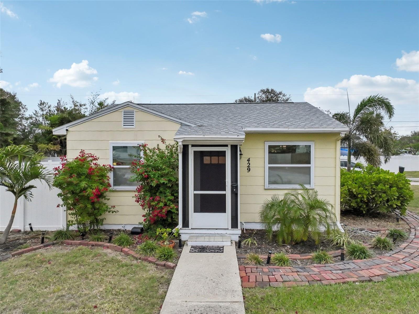 429 ROTARY PL NE, ST PETERSBURG, FL, 33703