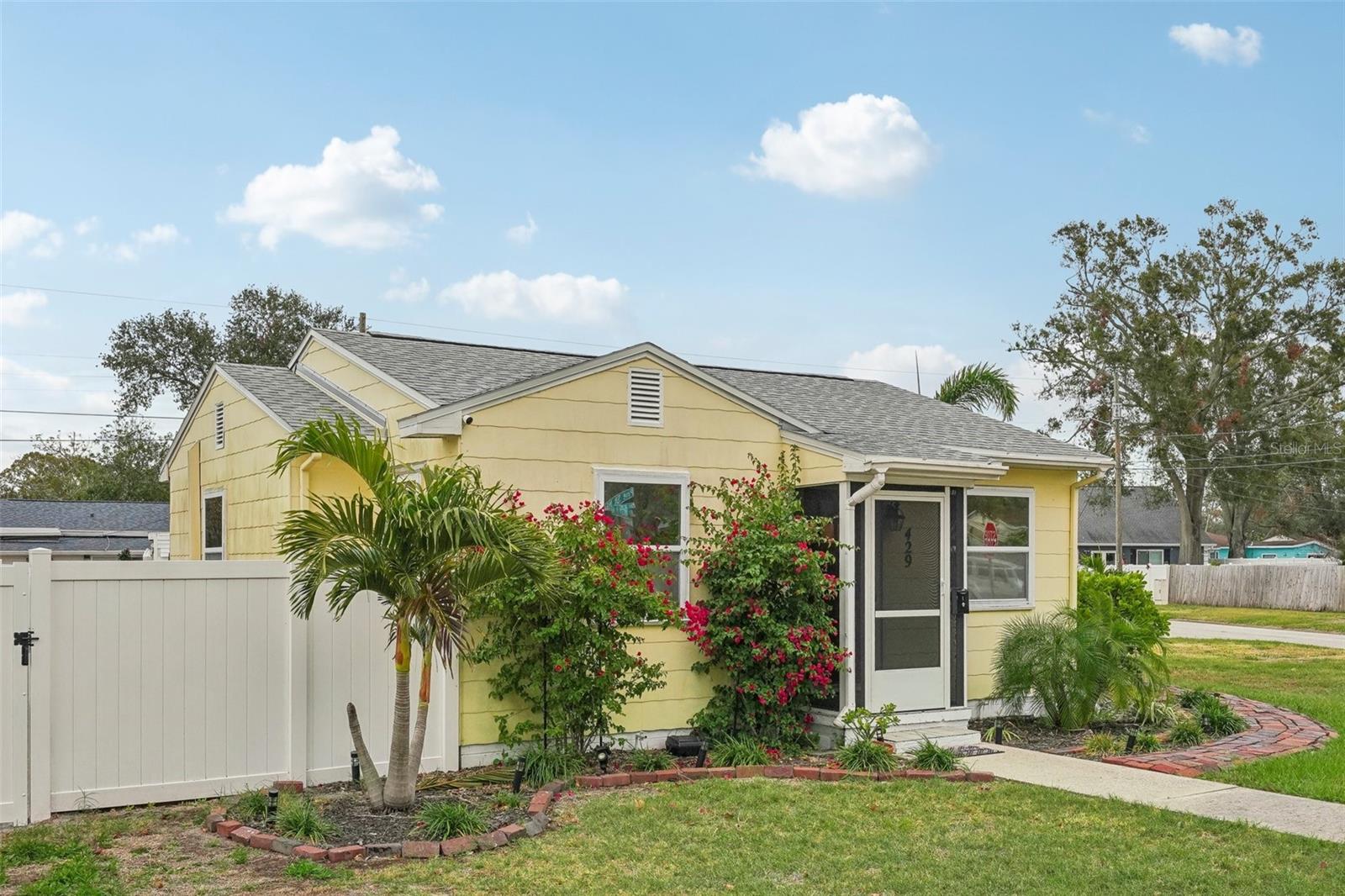 429 ROTARY PL NE, ST PETERSBURG, FL, 33703