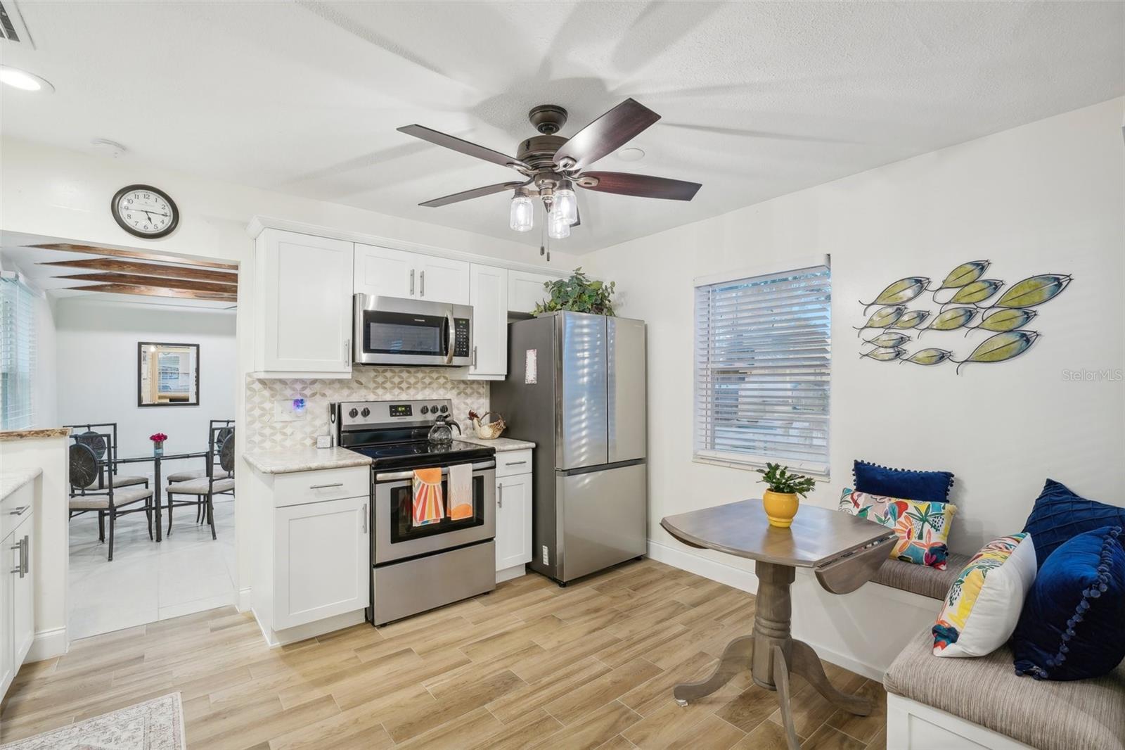 429 ROTARY PL NE, ST PETERSBURG, FL, 33703
