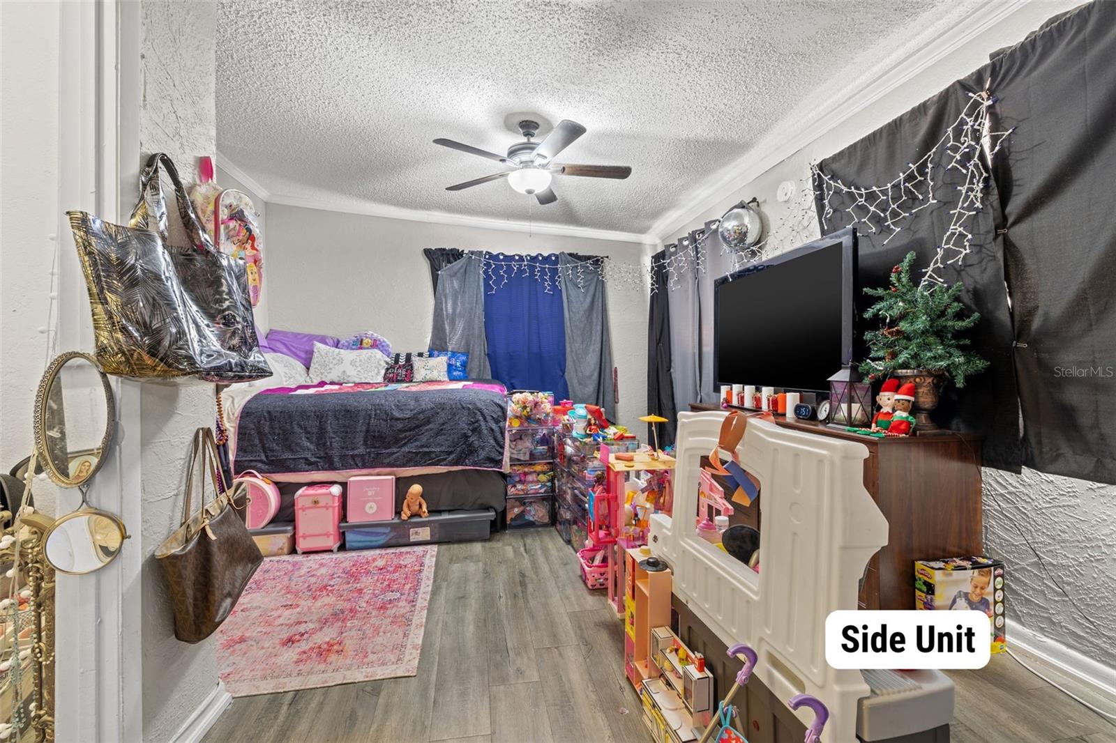 905 JAMES AVE S, ST PETERSBURG, FL, 33705