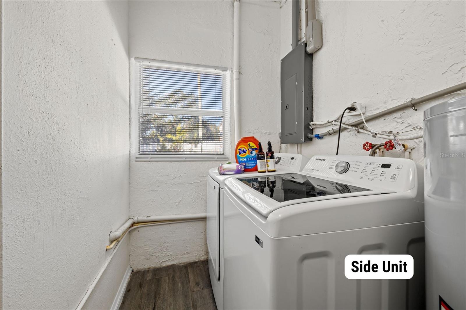 905 JAMES AVE S, ST PETERSBURG, FL, 33705