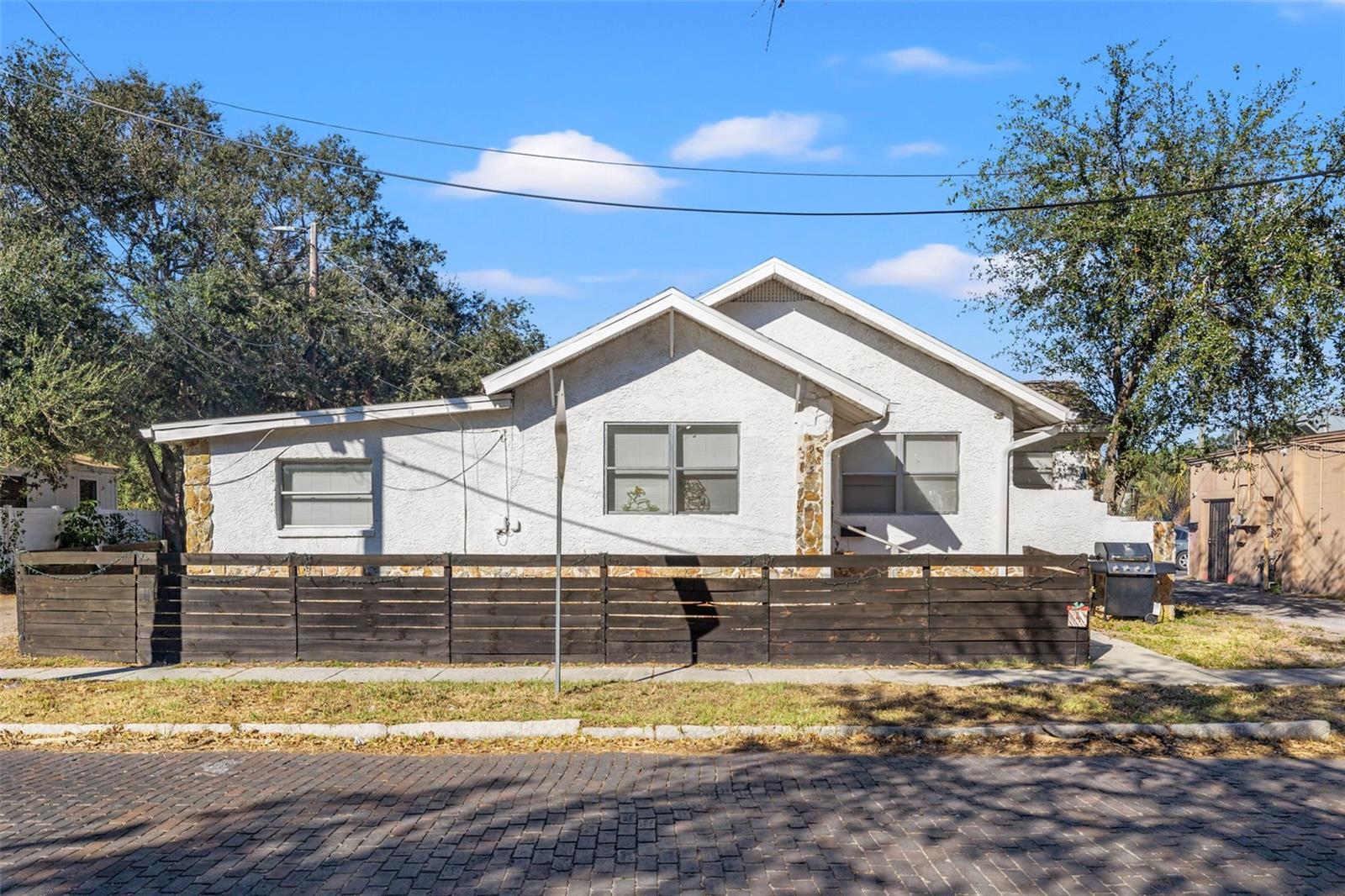 905 JAMES AVE S, ST PETERSBURG, FL, 33705