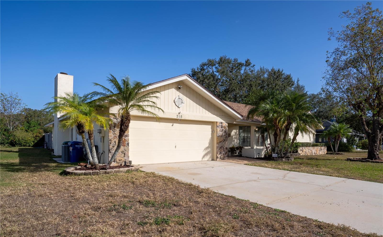 218 COLLEGE GROVE CIR NE, WINTER HAVEN, FL, 33881