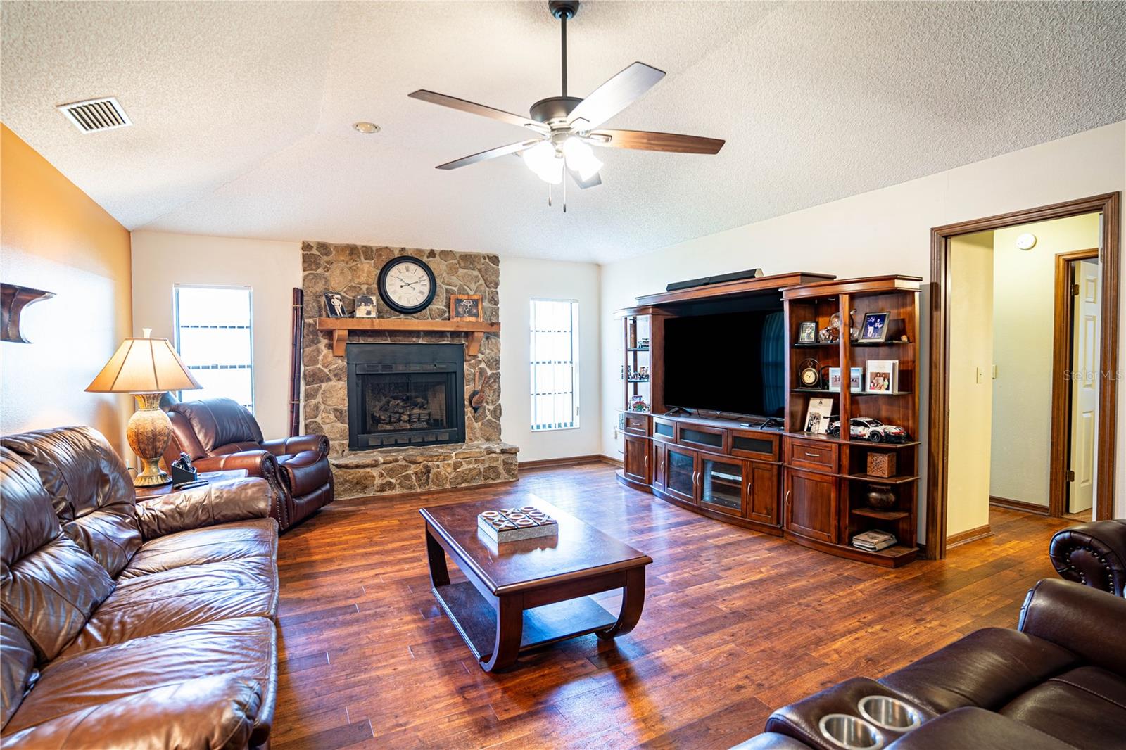 218 COLLEGE GROVE CIR NE, WINTER HAVEN, FL, 33881