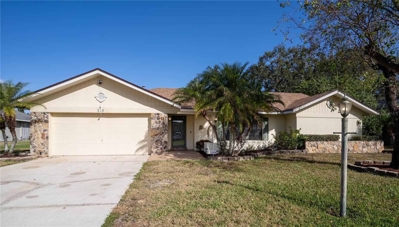 218 COLLEGE GROVE CIR NE, WINTER HAVEN, FL, 33881