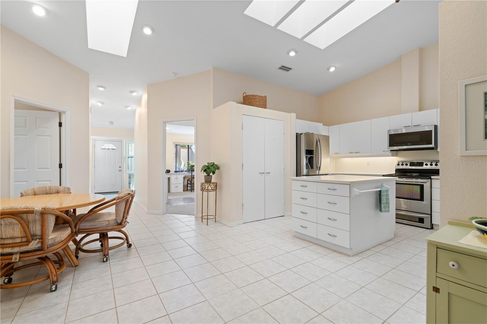 1780 DEBORAH DR #6, PUNTA GORDA, FL, 33950