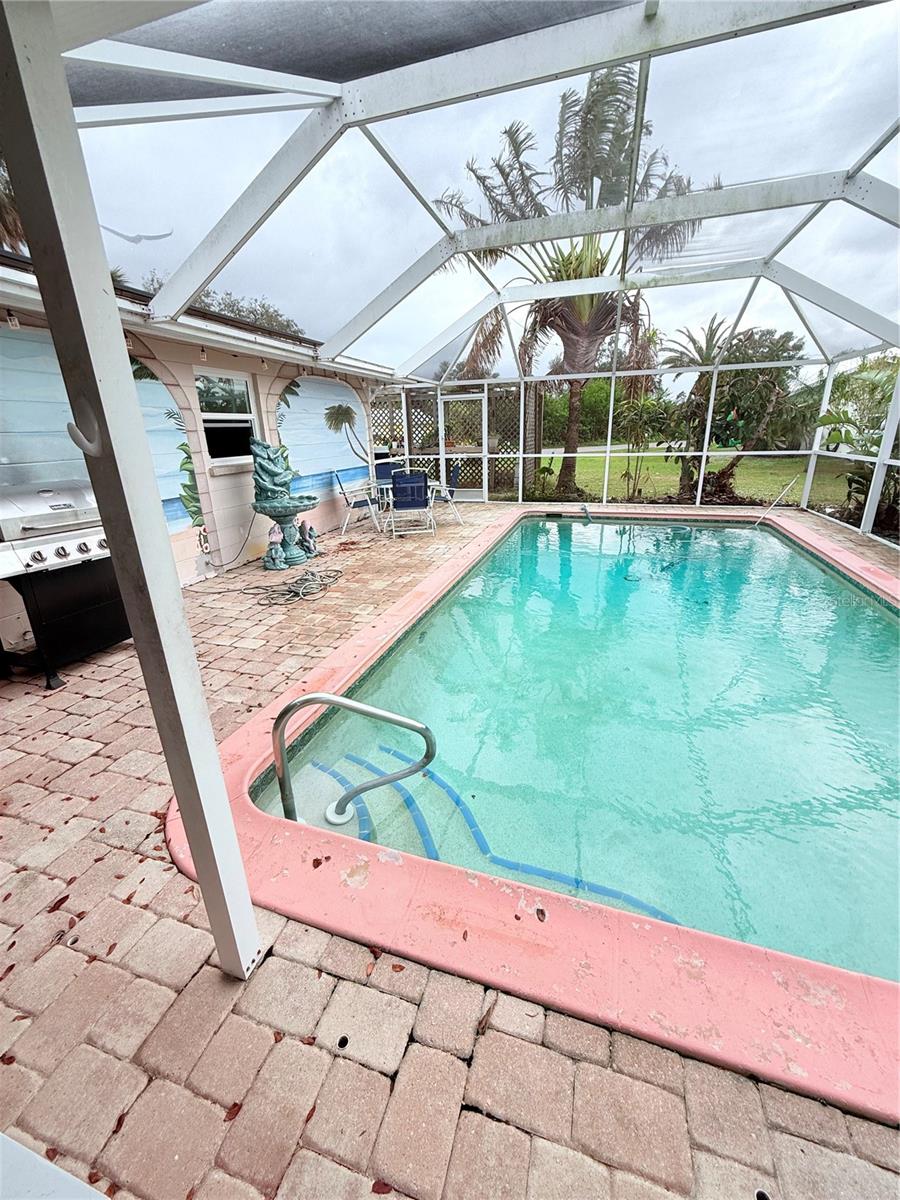 644 BLUE LN NW, PORT CHARLOTTE, FL, 33952