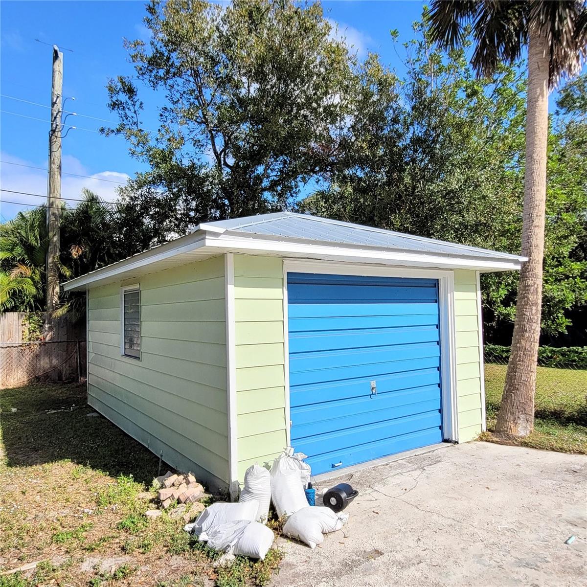 2253 ARLINGTON ST, SARASOTA, FL, 34239