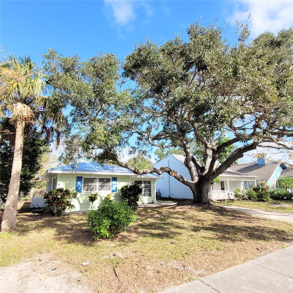 2253 ARLINGTON ST, SARASOTA, FL, 34239