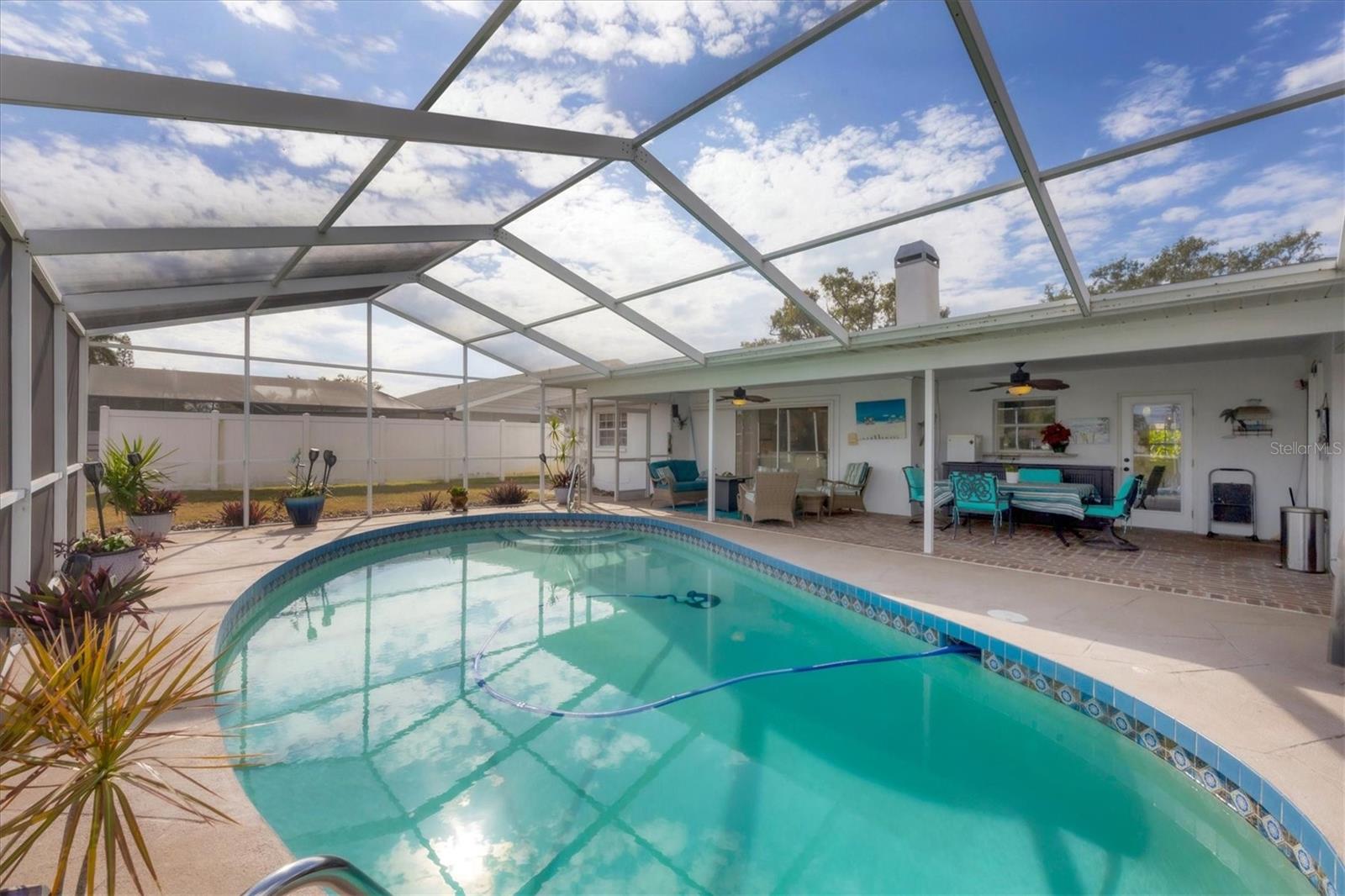 2215 39TH ST W, BRADENTON, FL, 34205
