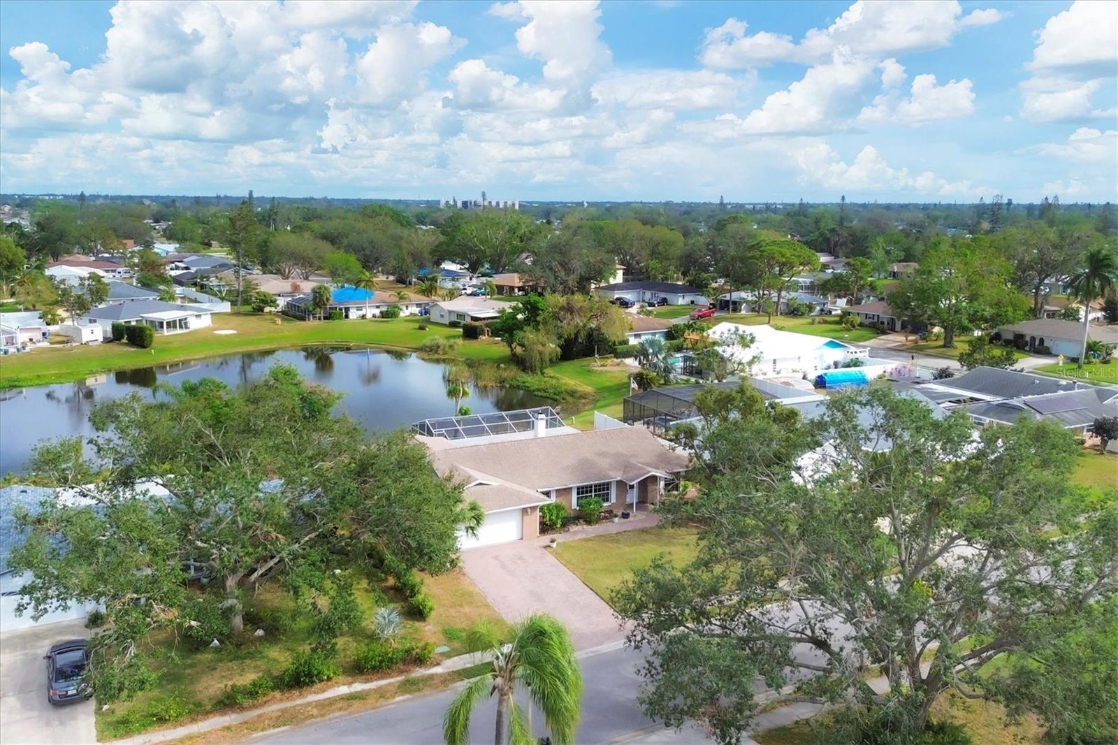 2215 39TH ST W, BRADENTON, FL, 34205