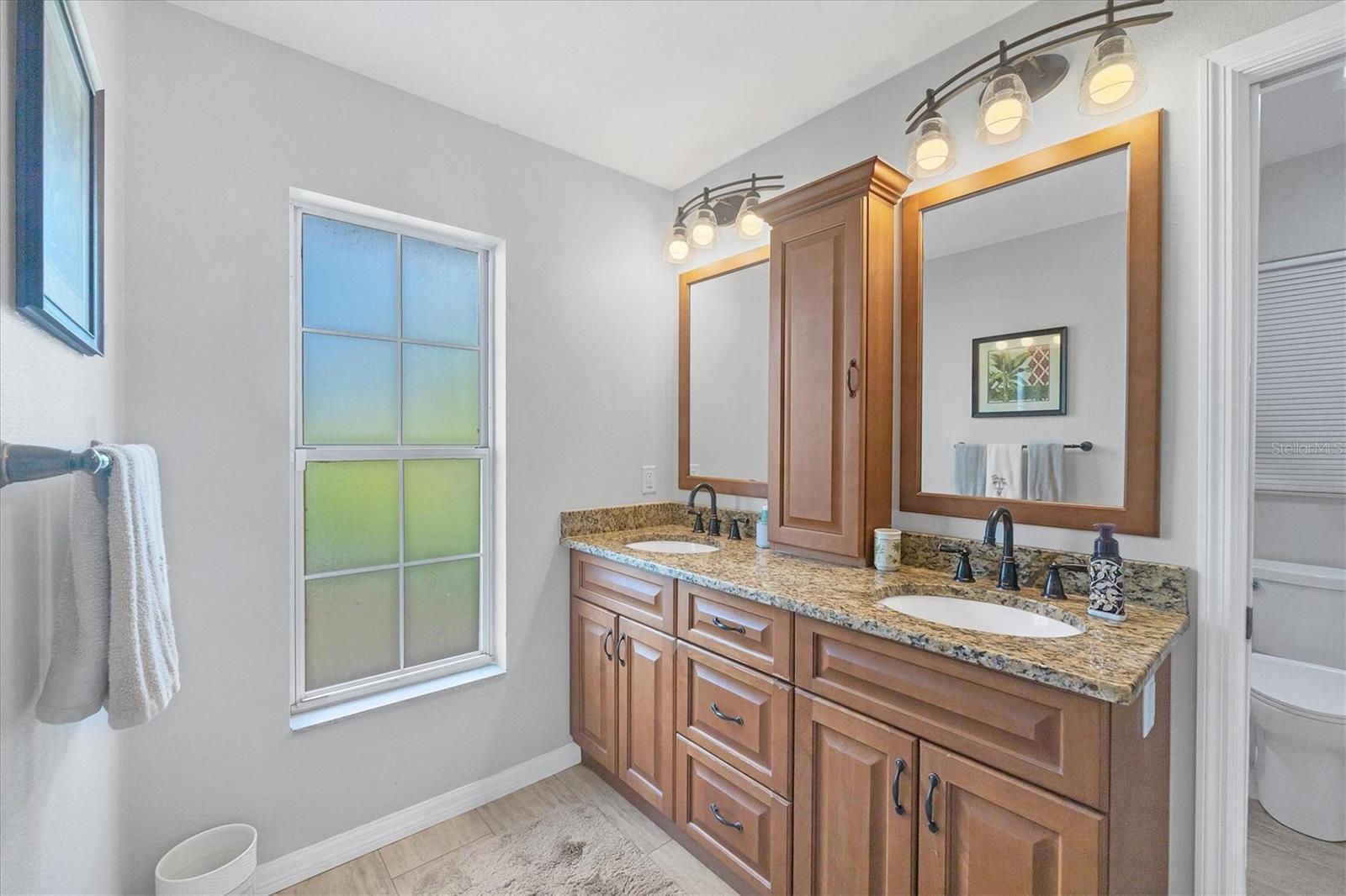 2215 39TH ST W, BRADENTON, FL, 34205