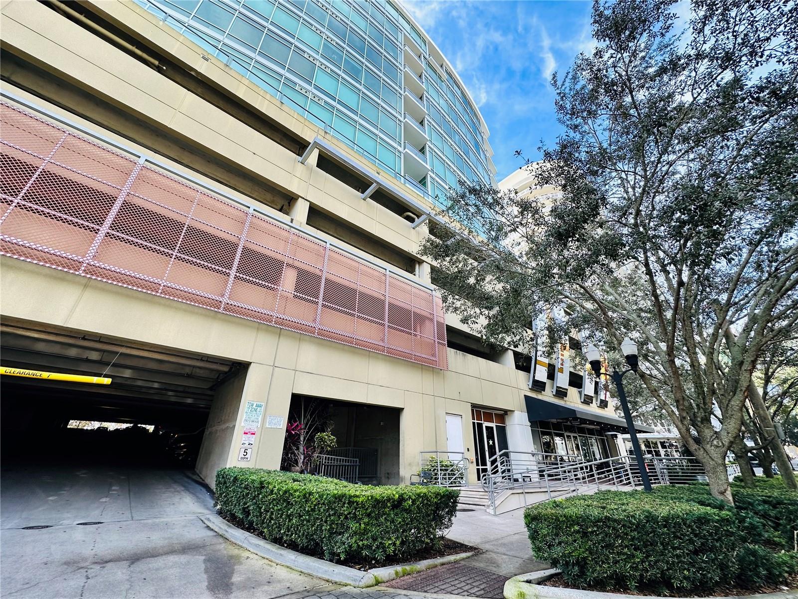 101 S EOLA DR #1009, ORLANDO, FL, 32801