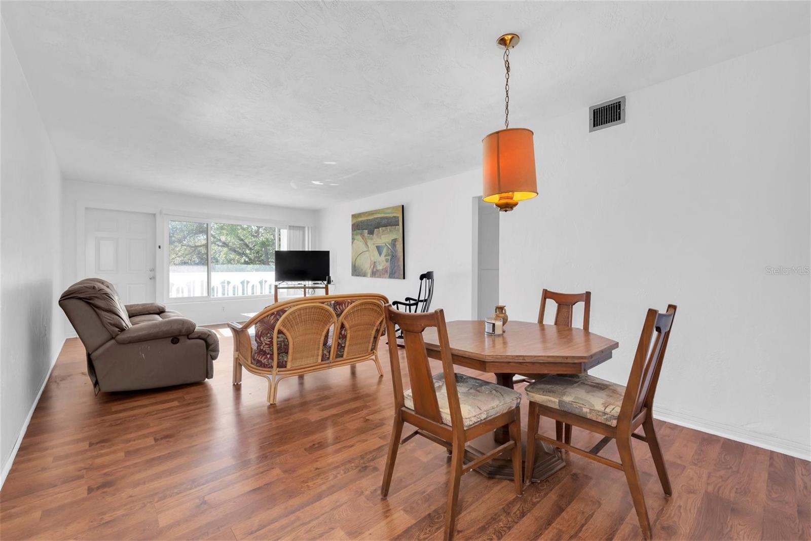 2021 AUSTRALIA WAY #33, CLEARWATER, FL, 33763