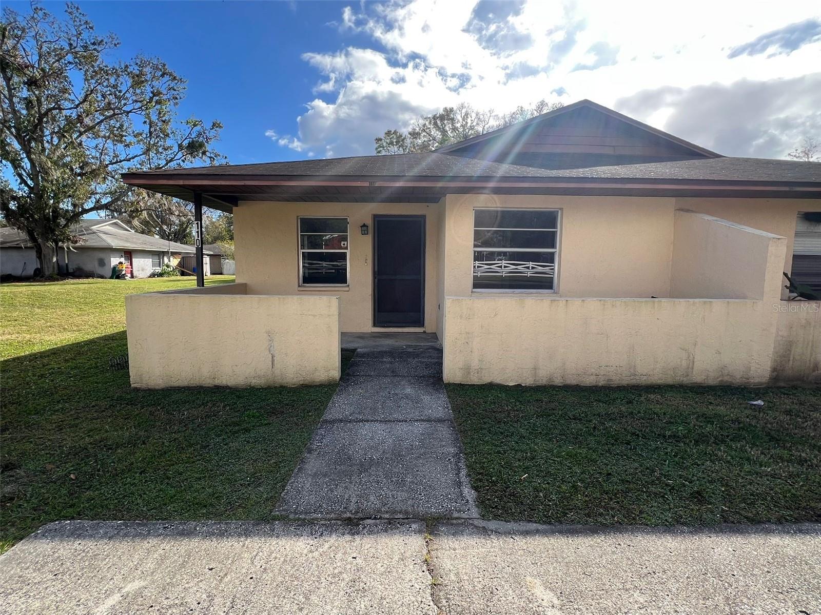 110 -112 W DAUGHTERY RD #110/112, LAKELAND, FL, 33809