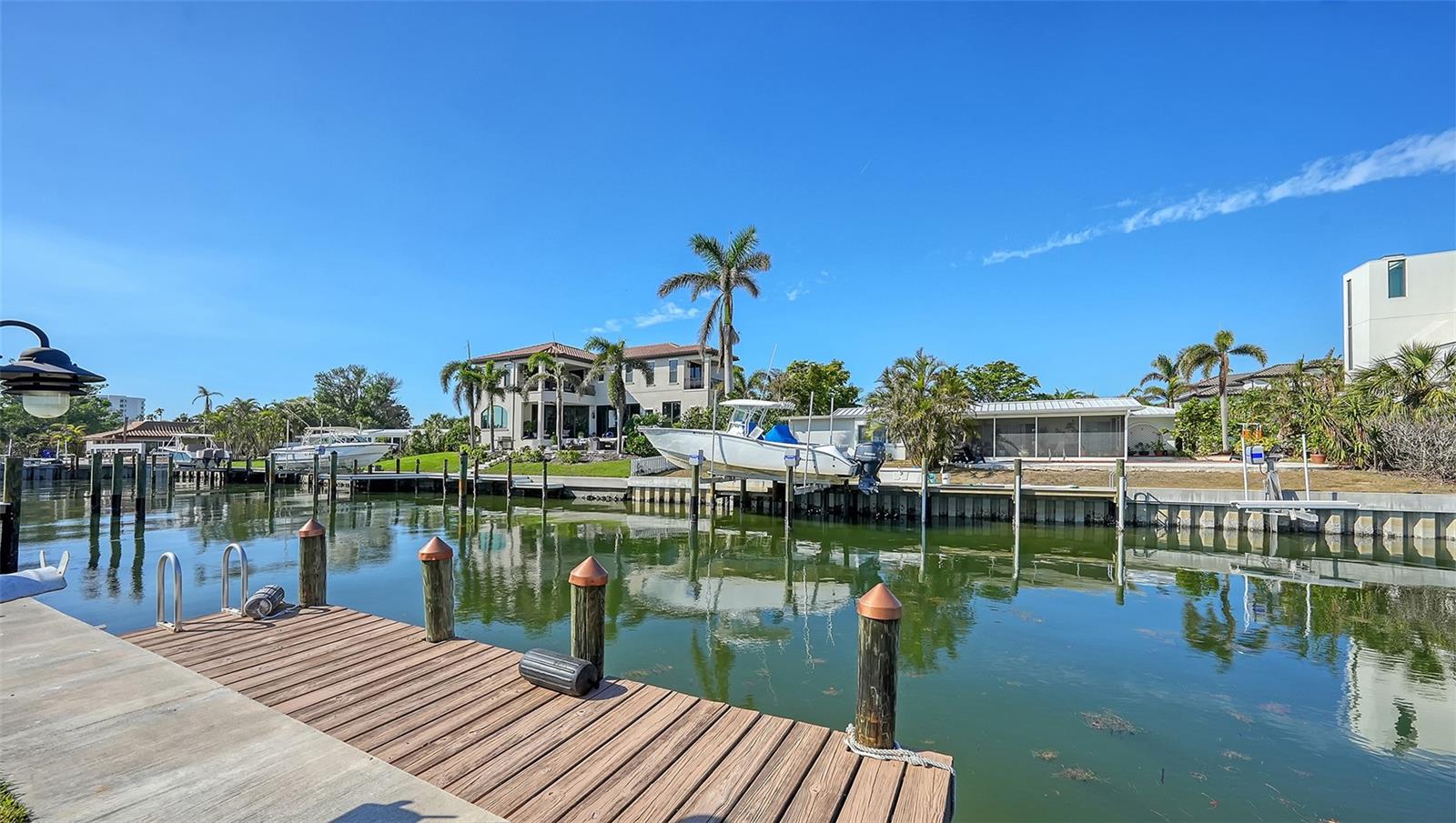 537 HALYARD LN, LONGBOAT KEY, FL, 34228