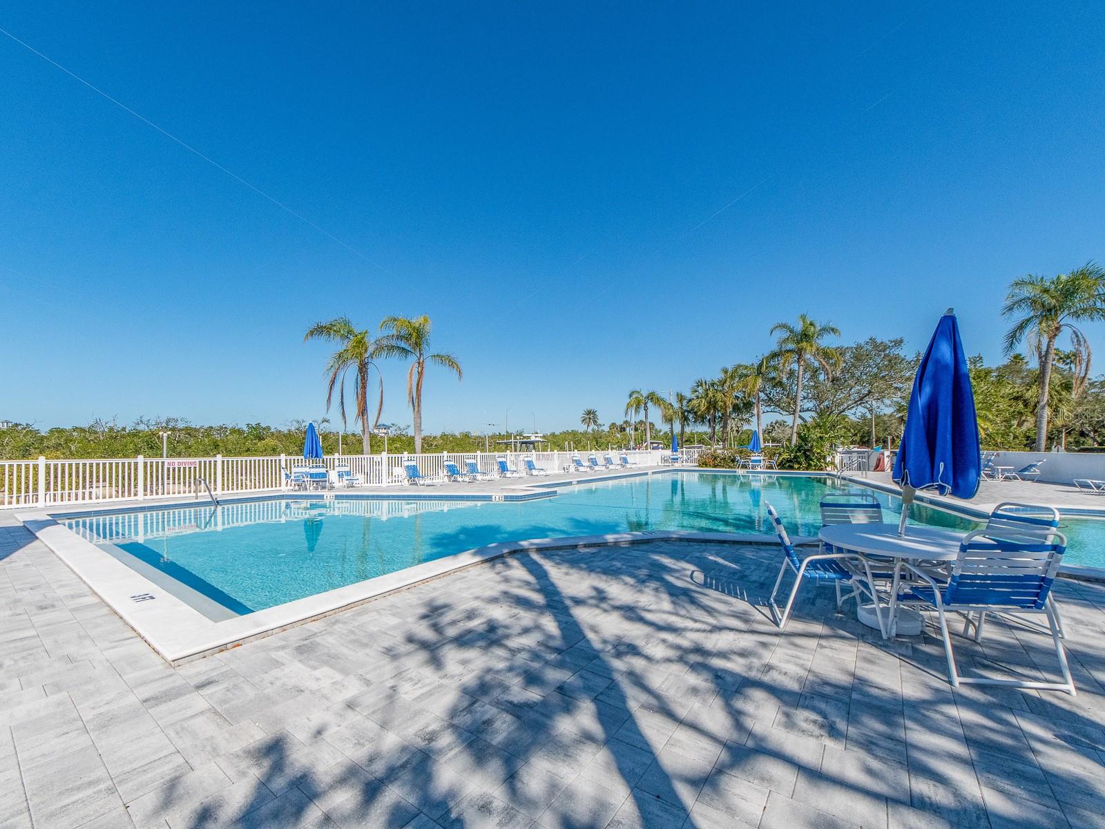 11510 SHIPWATCH DR #1372, LARGO, FL, 33774