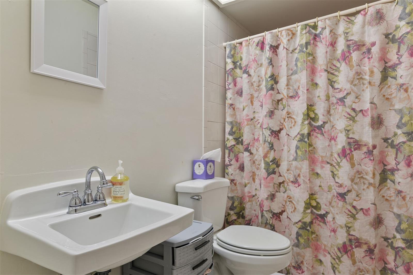 3937 NW 27TH LN, GAINESVILLE, FL, 32606