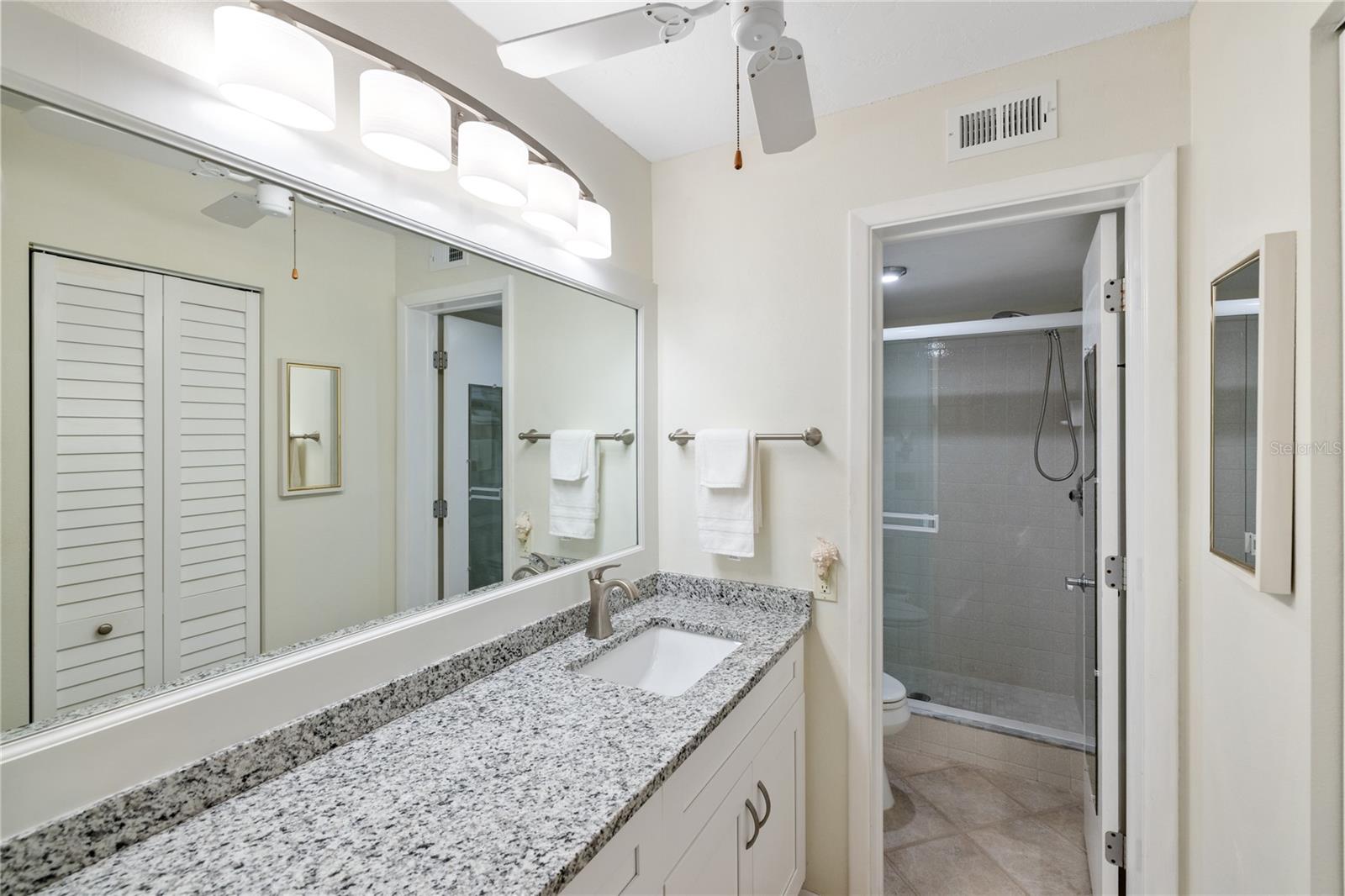 380 THREE LAKES LN #E, VENICE, FL, 34285