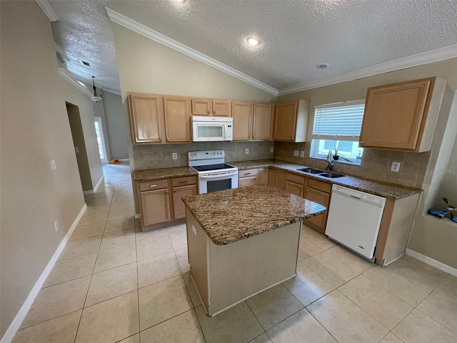 808 N LAKE CLAIRE CIR, OVIEDO, FL, 32765