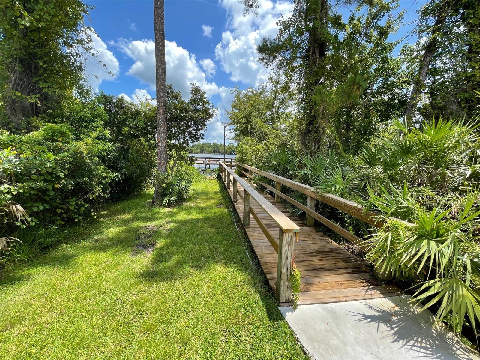 808 N LAKE CLAIRE CIR, OVIEDO, FL, 32765