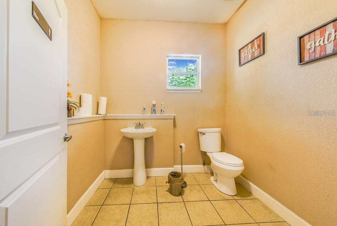 1021 DR. MARTIN LUTHER KING JR. WAY, HAINES CITY, FL, 33844