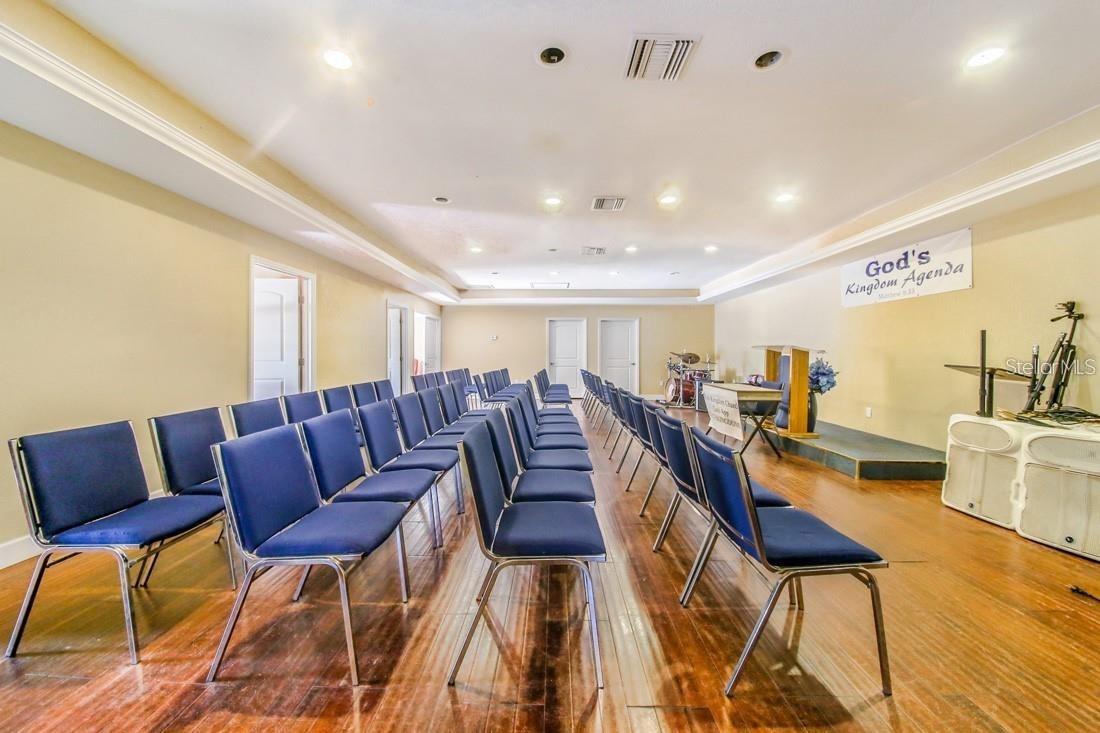 1021 DR. MARTIN LUTHER KING JR. WAY, HAINES CITY, FL, 33844