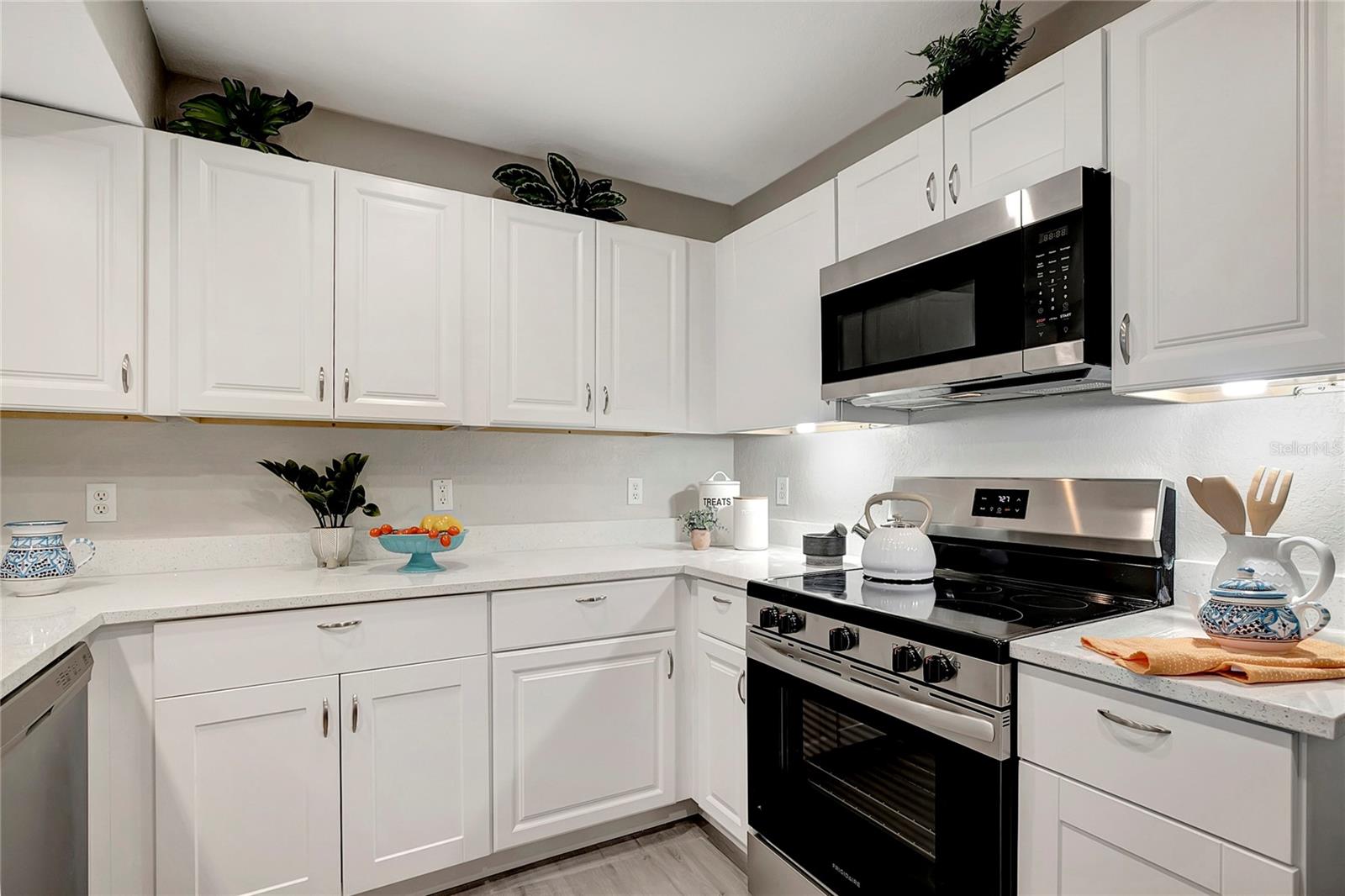 2323 FEATHER SOUND DR #310, CLEARWATER, FL, 33762