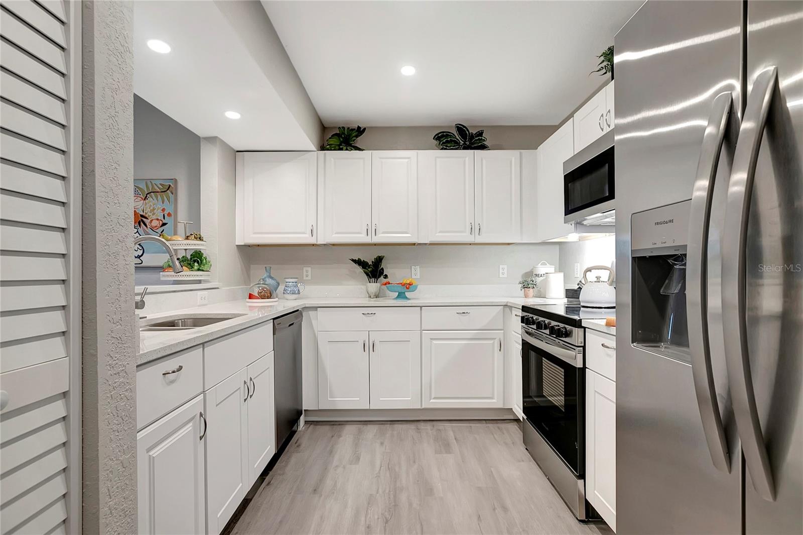 2323 FEATHER SOUND DR #310, CLEARWATER, FL, 33762