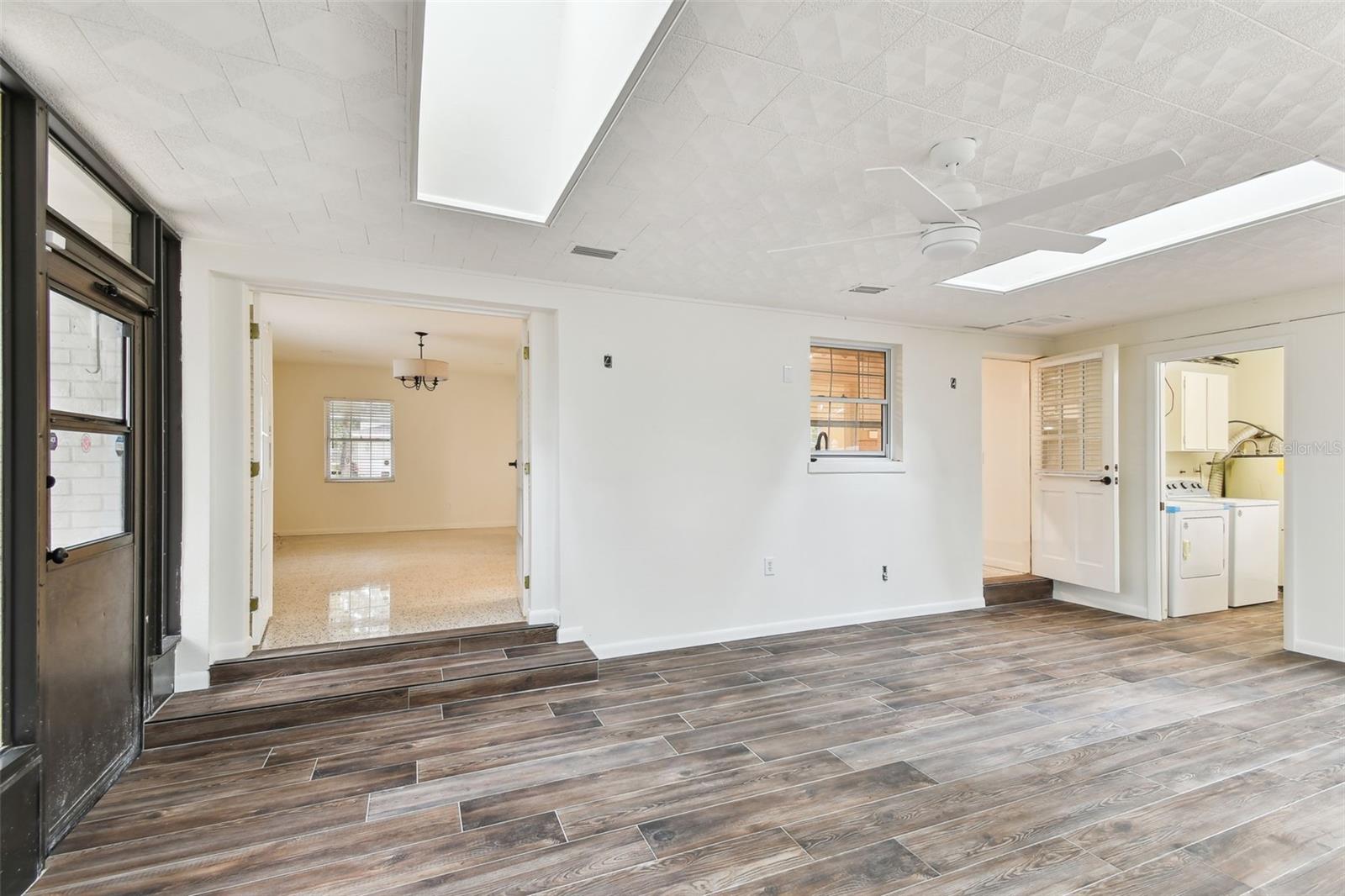 3322 W DORCHESTER ST, TAMPA, FL, 33611
