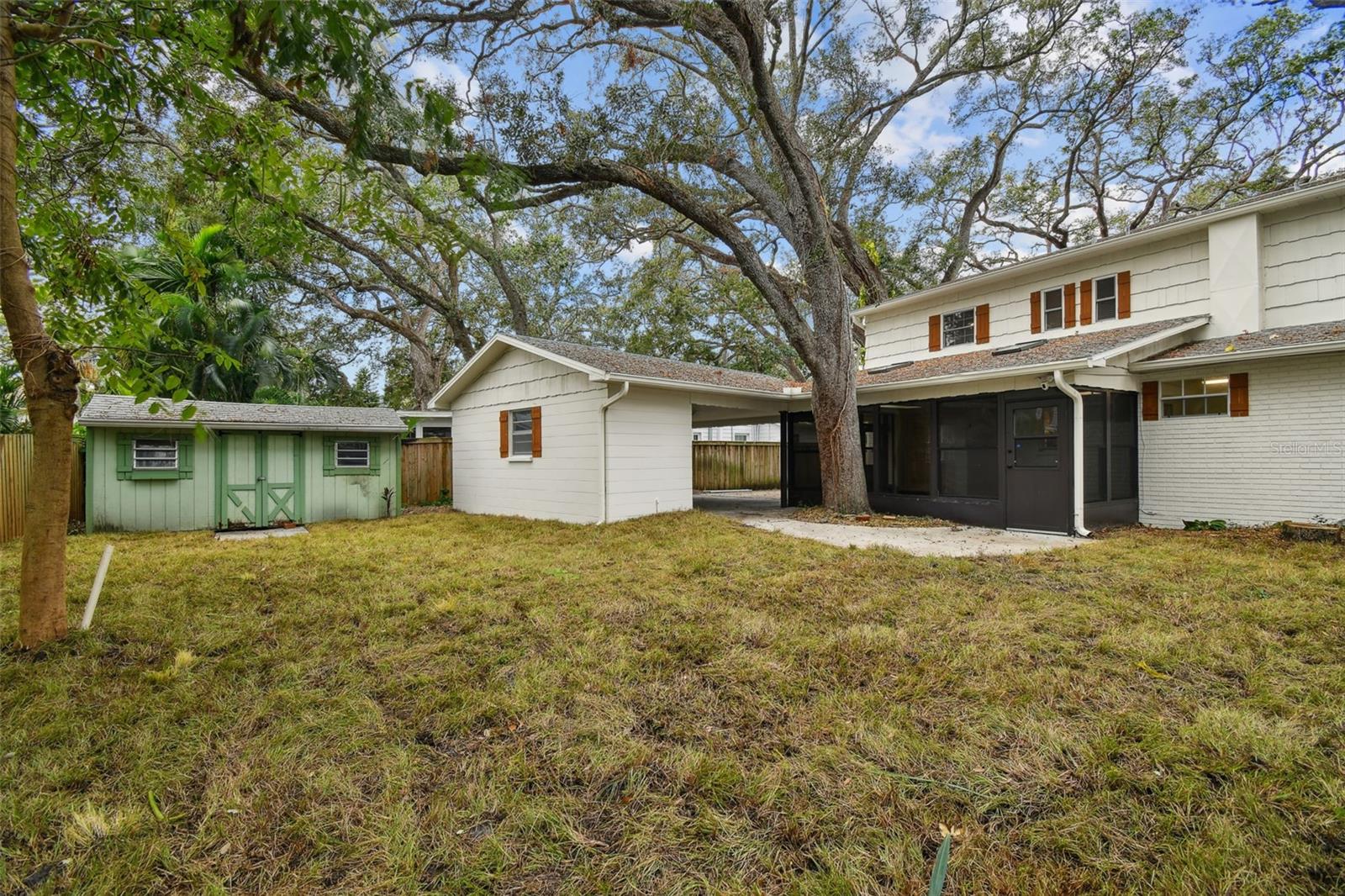 3322 W DORCHESTER ST, TAMPA, FL, 33611