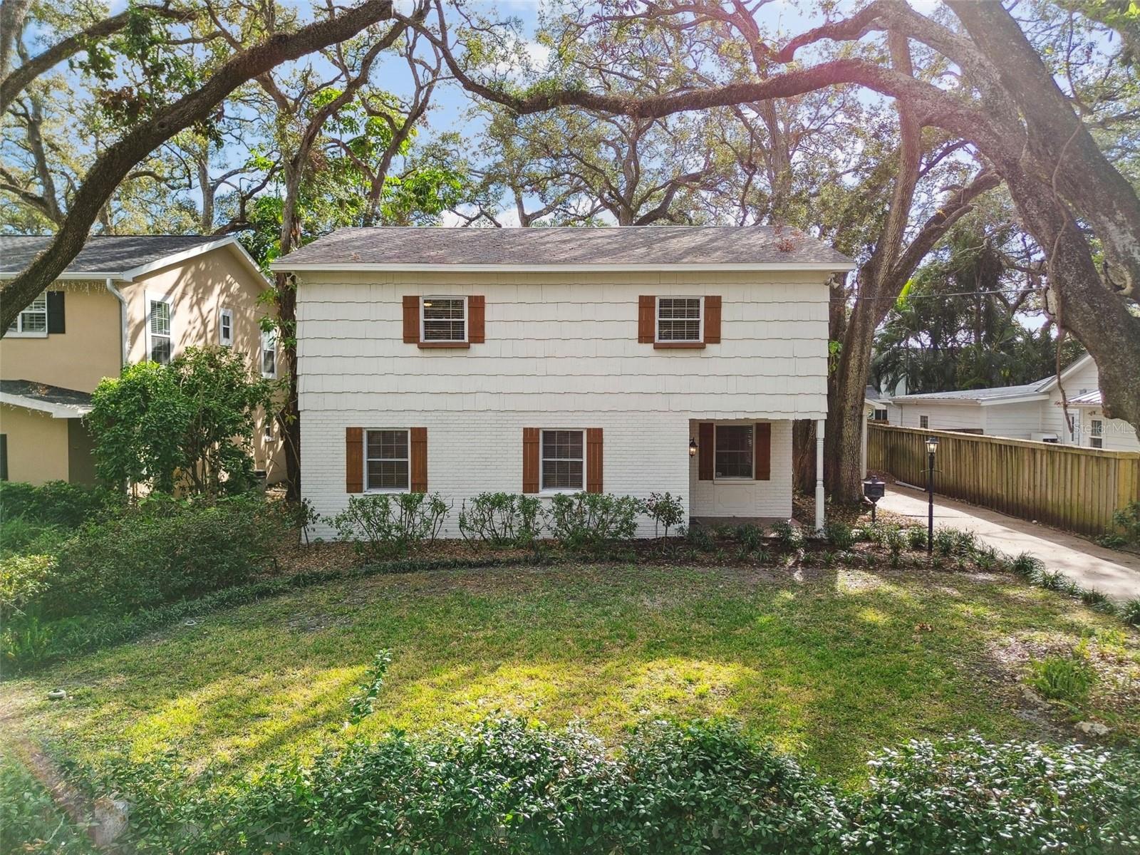 3322 W DORCHESTER ST, TAMPA, FL, 33611