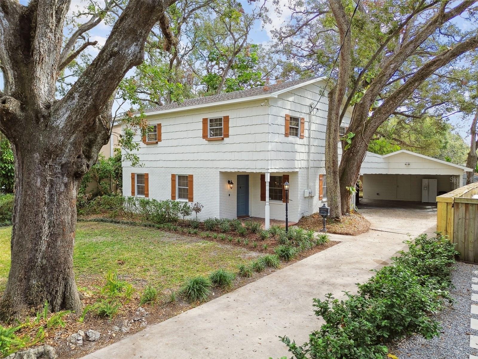 3322 W DORCHESTER ST, TAMPA, FL, 33611