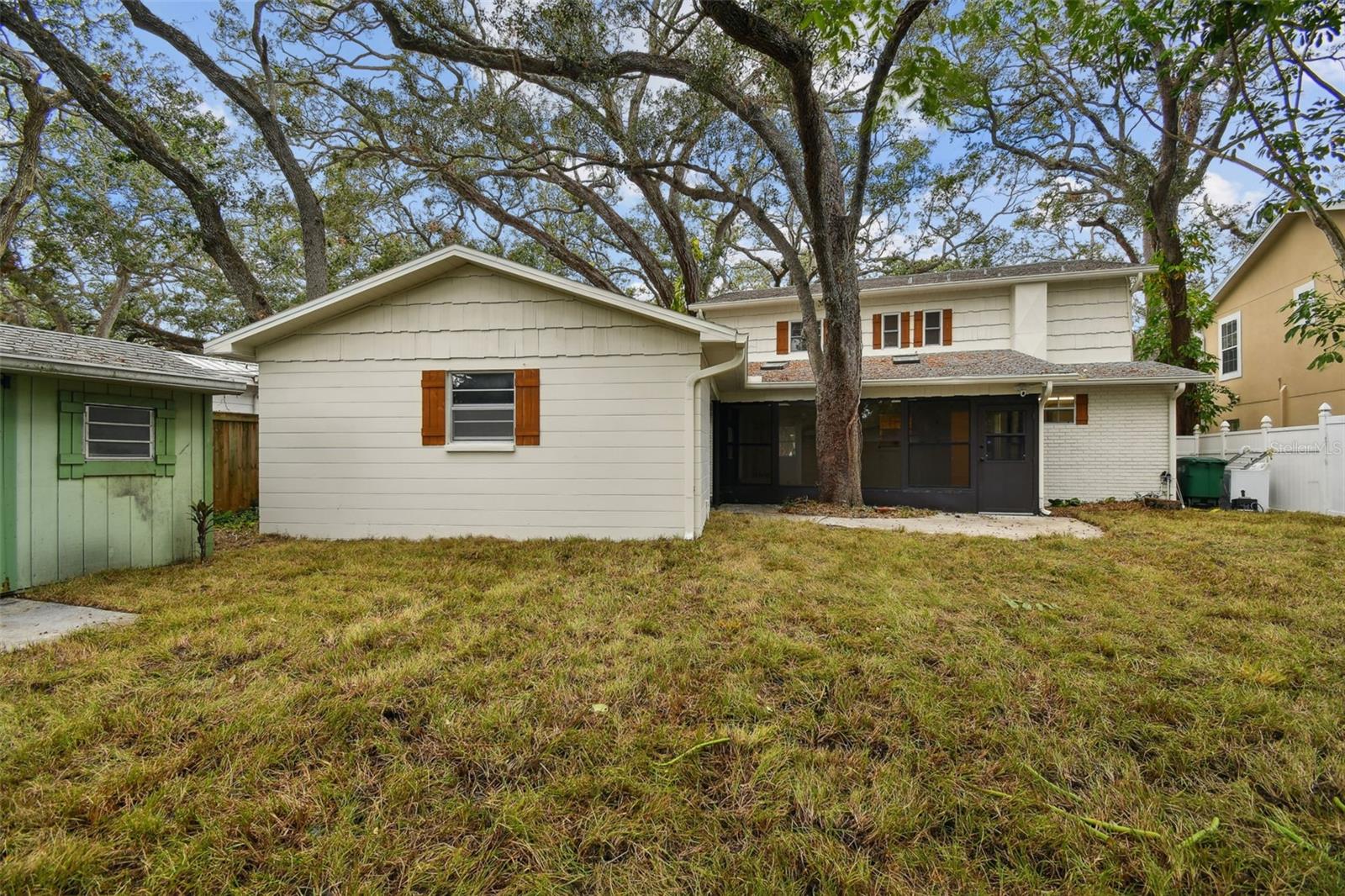 3322 W DORCHESTER ST, TAMPA, FL, 33611