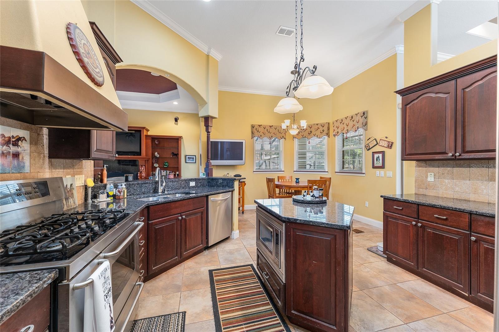 13401 W HIGHWAY 316, REDDICK, FL, 32686