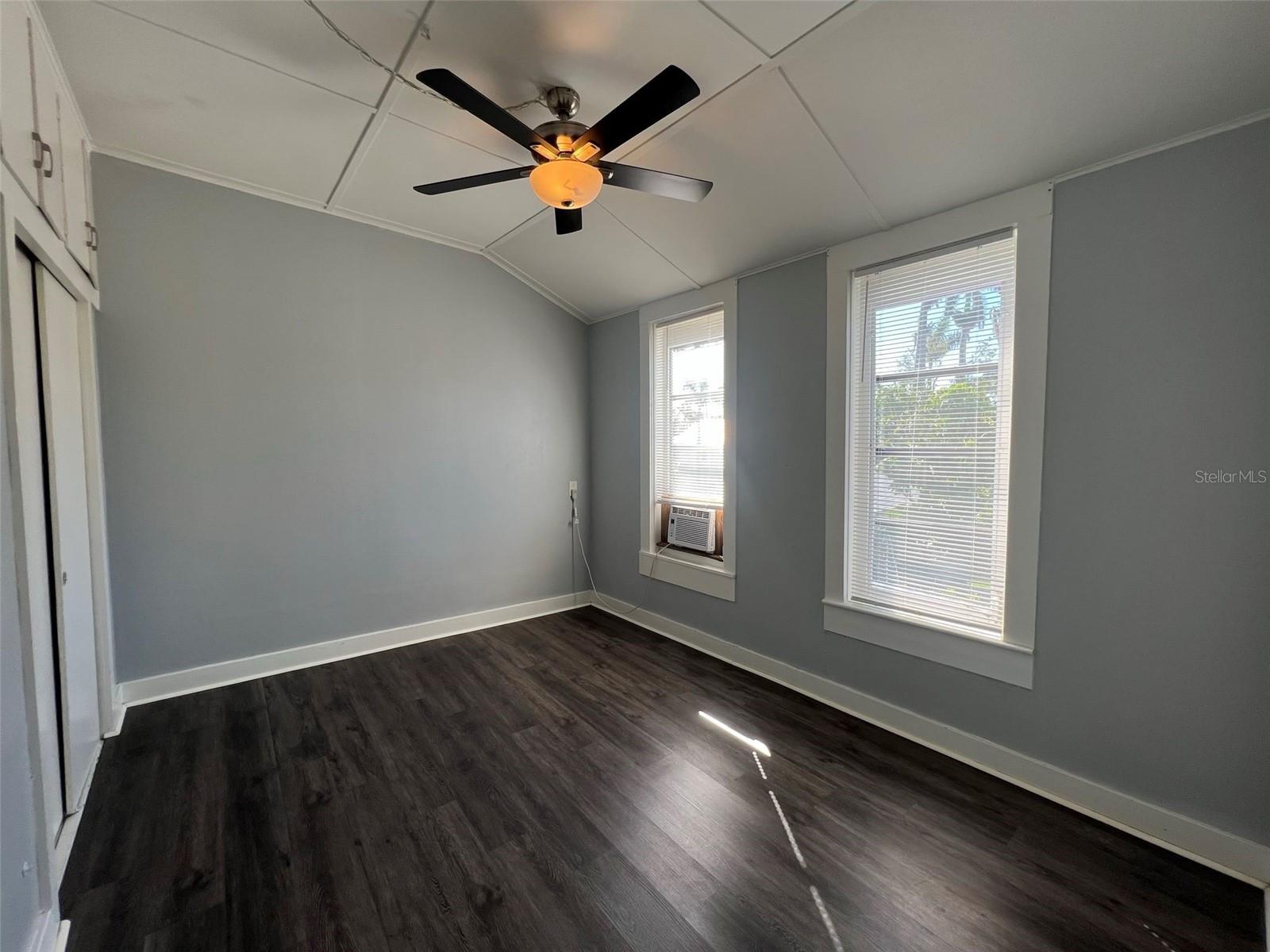 565 W RETTA ESPLANADE #B, PUNTA GORDA, FL, 33950