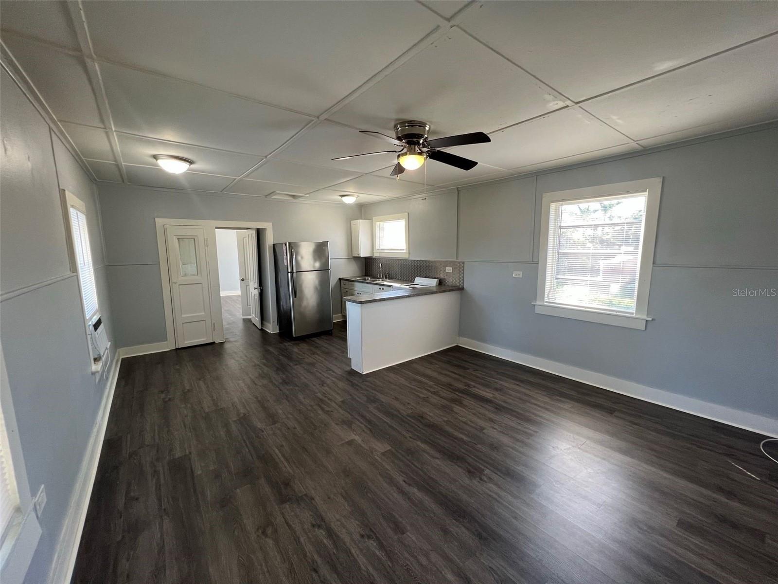 565 W RETTA ESPLANADE #B, PUNTA GORDA, FL, 33950