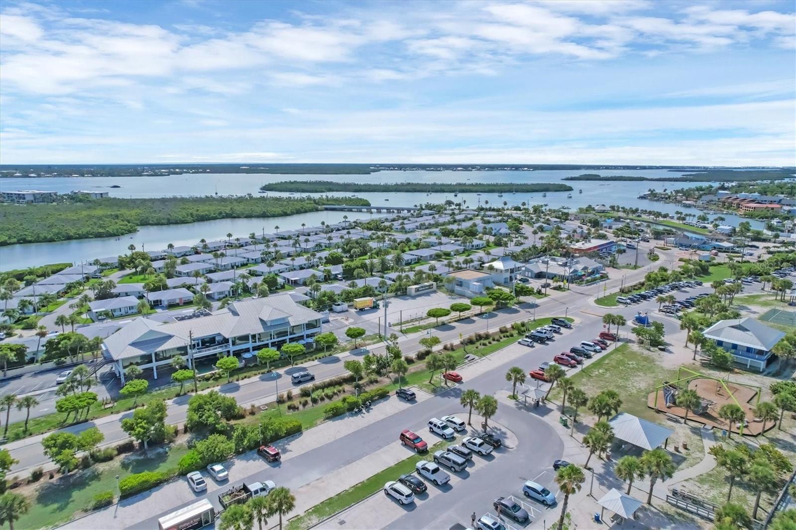 2835 N BEACH RD, ENGLEWOOD, FL, 34223