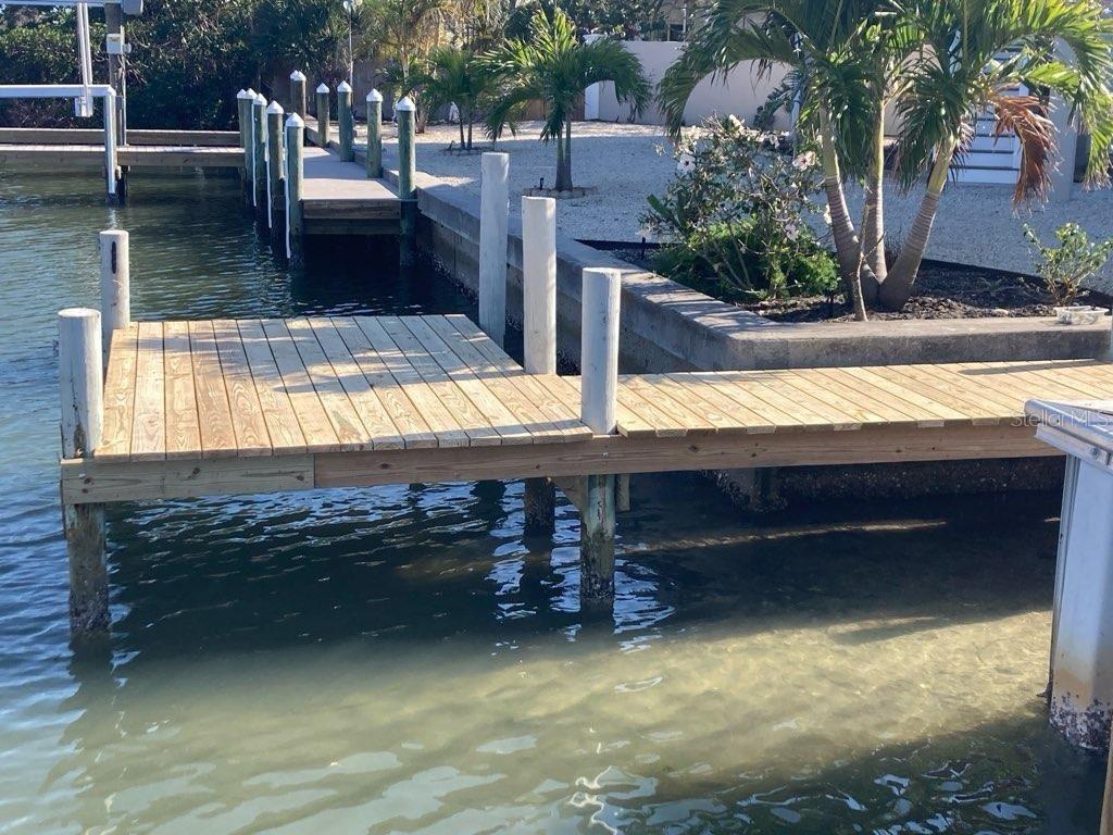 2835 N BEACH RD, ENGLEWOOD, FL, 34223