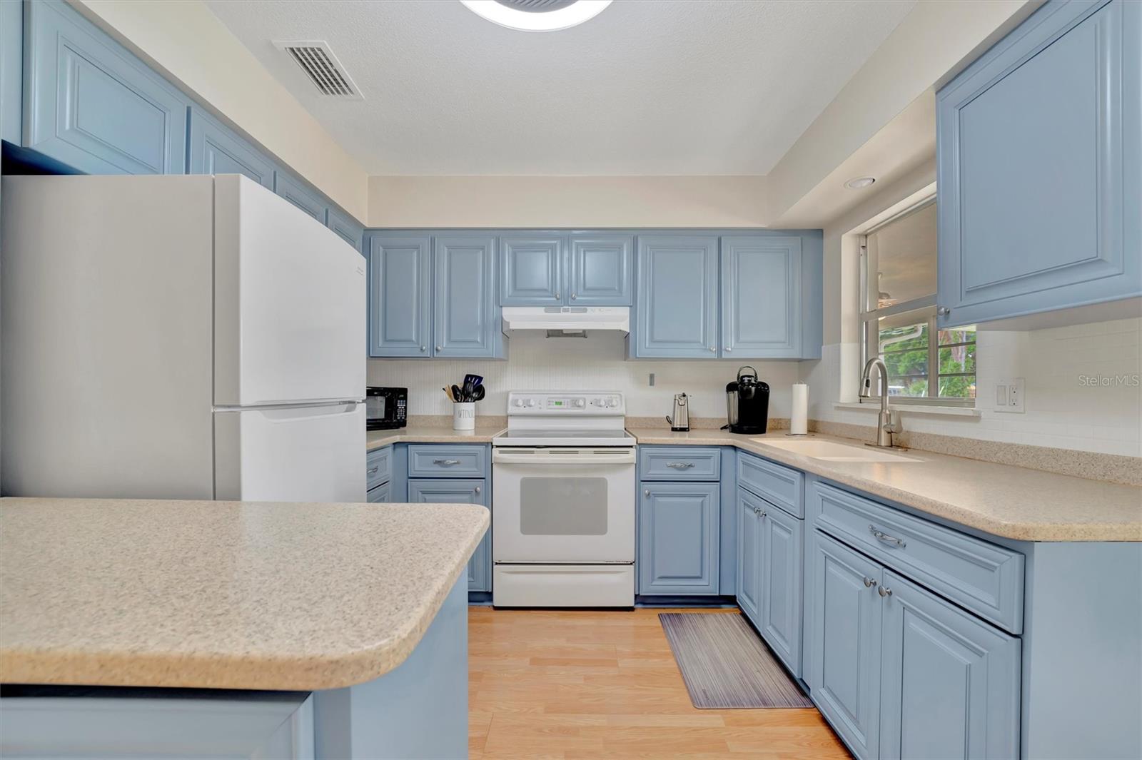 409 ARCHIBALD AVE, SARASOTA, FL, 34243