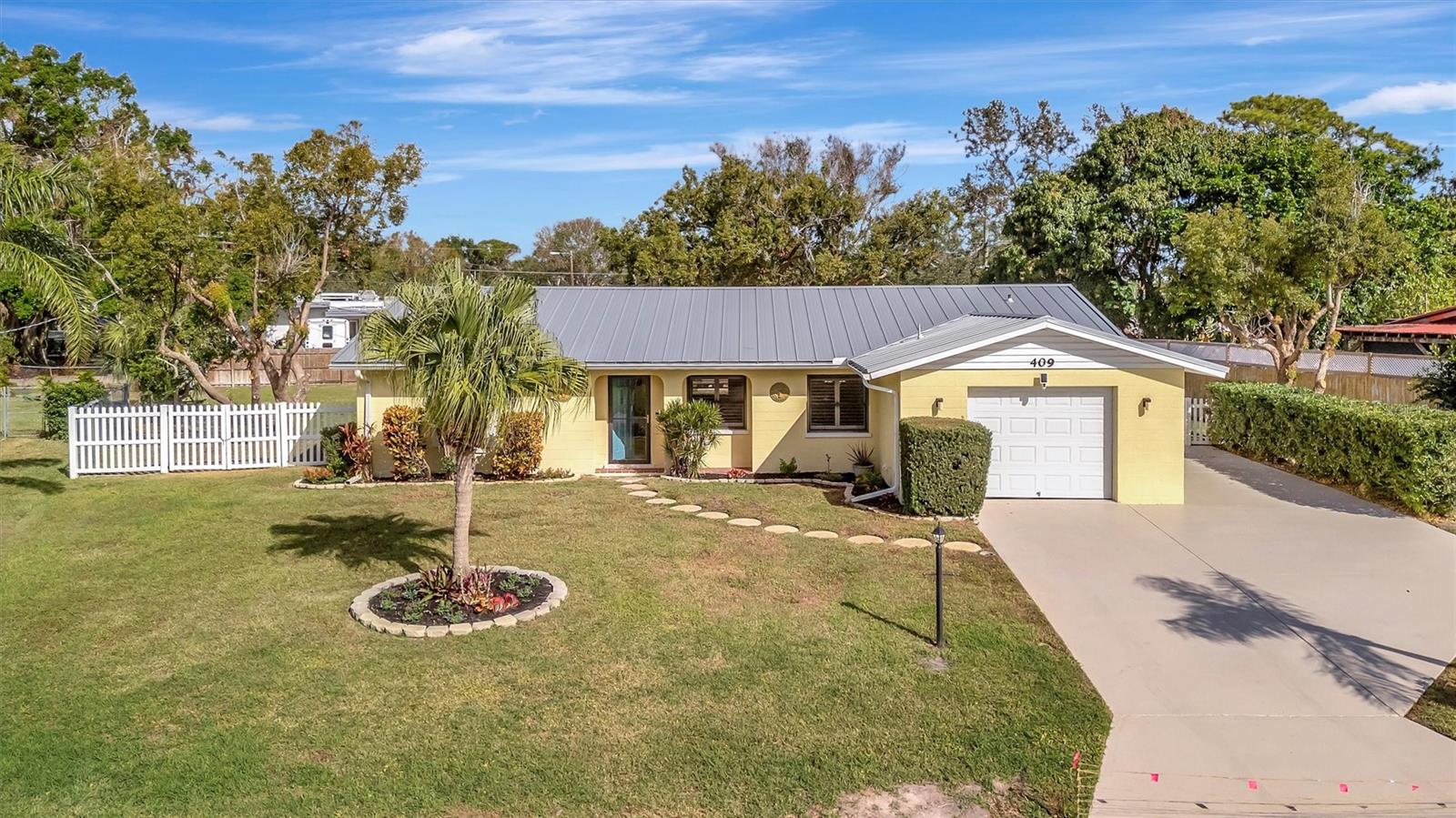 409 ARCHIBALD AVE, SARASOTA, FL, 34243