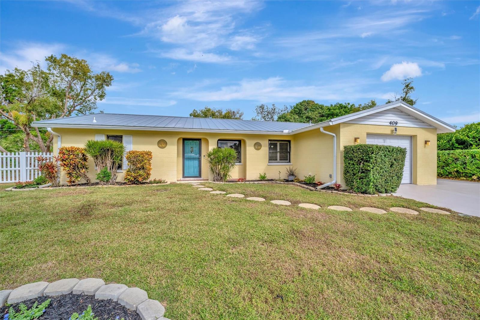 409 ARCHIBALD AVE, SARASOTA, FL, 34243
